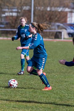 Bild 221 - B-Juniorinnen VfL Oldesloe - Krummesser SV _ Ergebnis: 4:0
